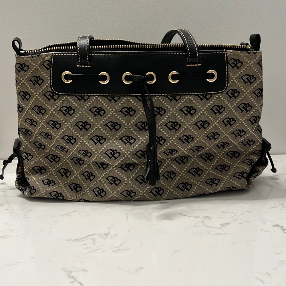Dooney& Bourke bag, never used.
